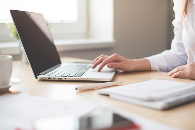 Perbedaan Content Writer dan Copywriter - Wordsmith Group