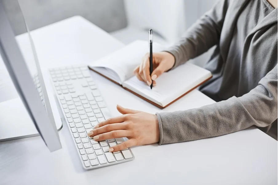 Struktur artikel yang mudah dibaca dan menarik perhatian pembaca