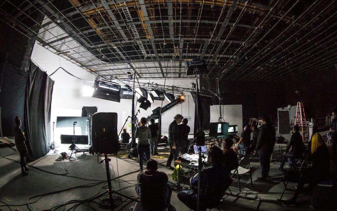 Syuting Film dan Jasa Interpreter