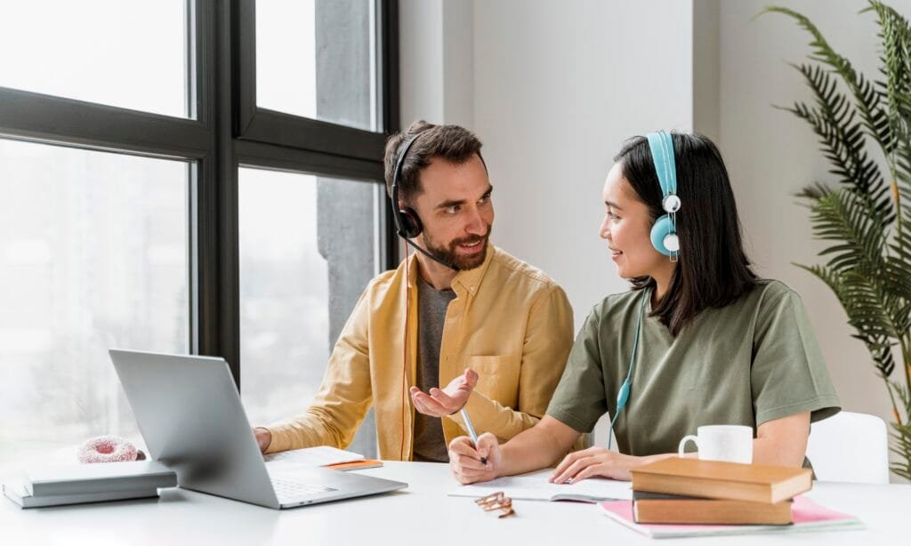 Interpreter Bukan Hanya Menerjemahkan Kata - Wordsmith Group