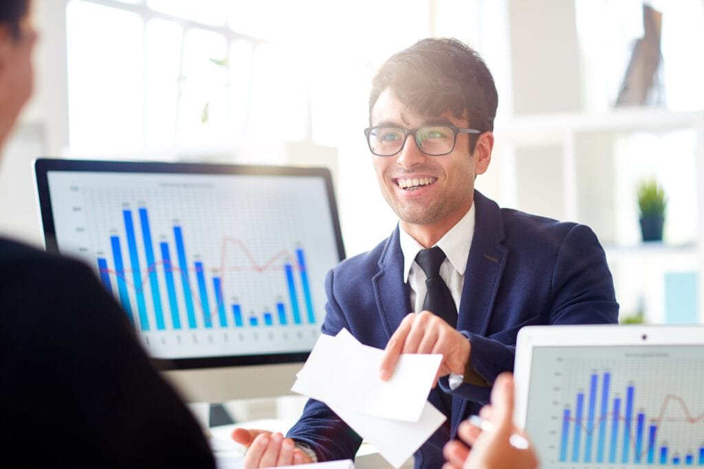 Fokus Investor Lokal dalam Membaca Annual Report